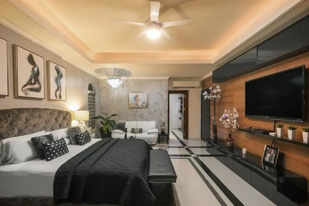 Casa Yolo - Luxury House In Playacar With Private Pool And Jacuzzi Vila Playa del Carmen 0*,